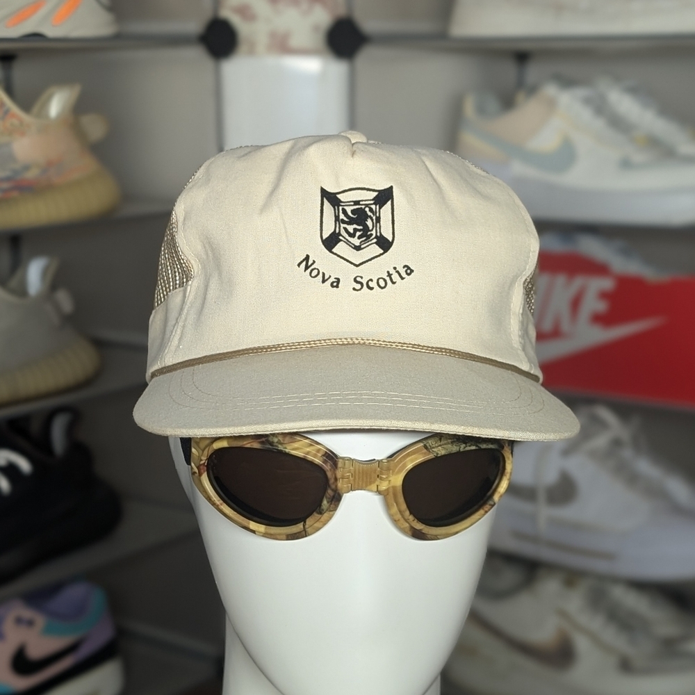Nova Scotia Vintage Trucker Hat (OS)
